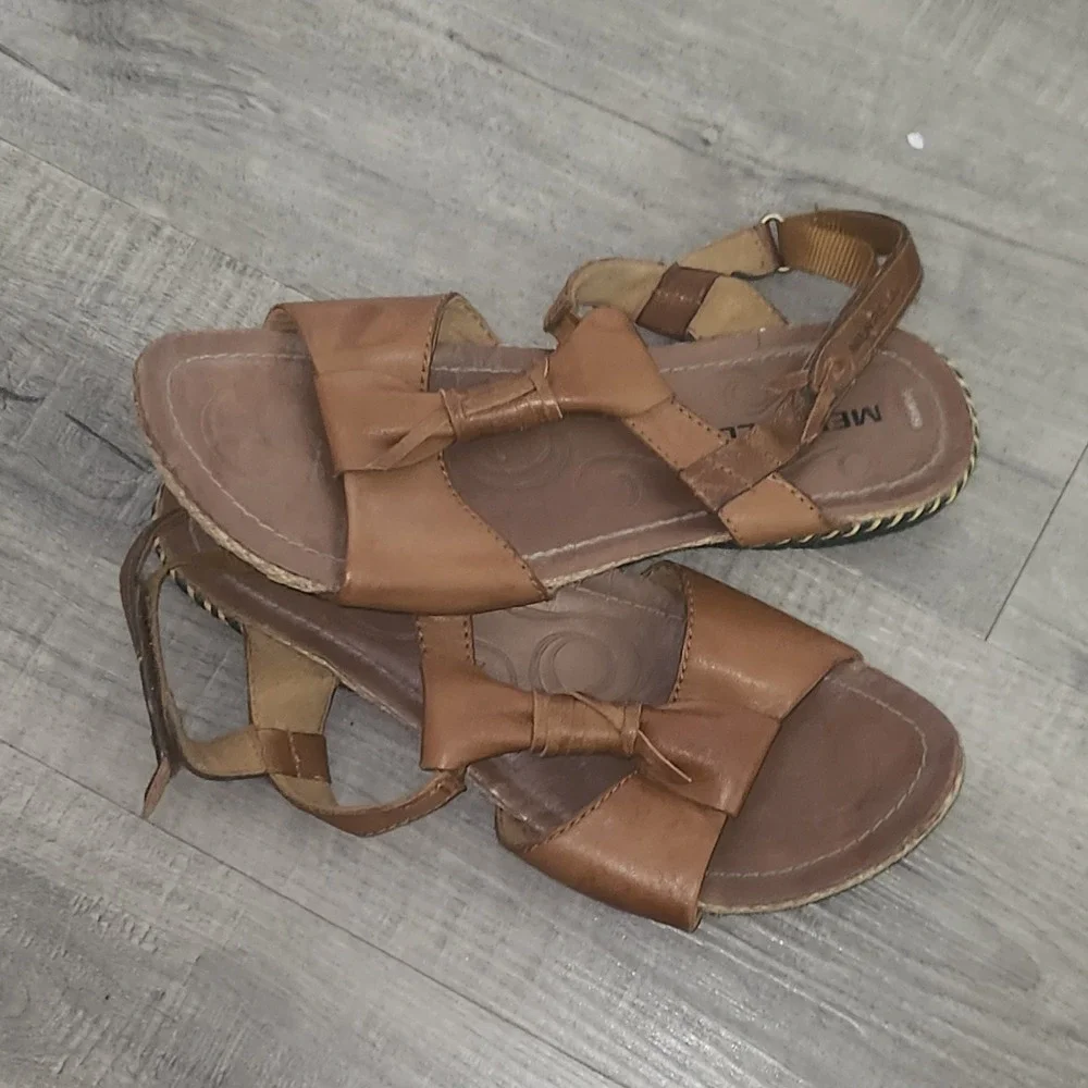Merrell Tea Leaf Brown Leather Performance Sandals Womens 9 J61718 M-Select MOVE